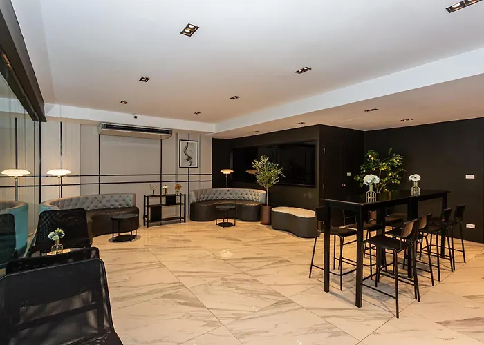 Ck2 Hotel Sha Extra Plus